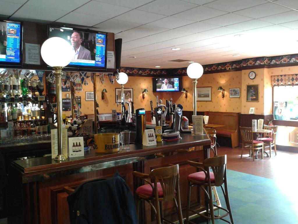 The Weigh Inn Hotel & Lodges Thurso Extérieur photo